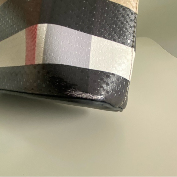 Satchel Purse - Picture 10 of 16